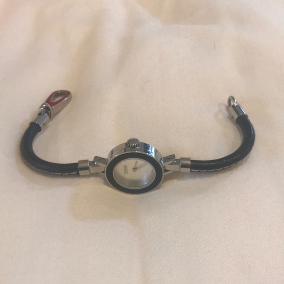 NWT Coach watch - Picture 5 of 7